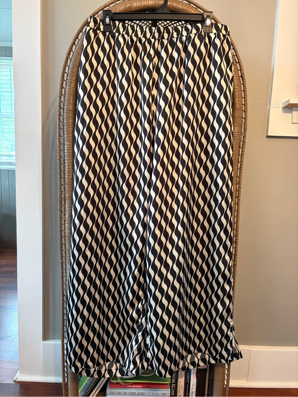 Wave-Print Wide Leg Pants